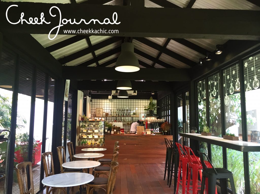 CheekJournal - Sanctuary Paknam - coffee